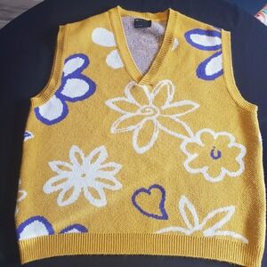 ASOS DESIGN Knit Yellow V-Neck Sweater Vest Men's Oversized Sz S Floral Retro